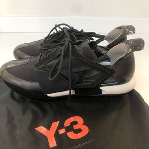 Y-3 Yohji Yamamoto Cut out Sneakers size 40